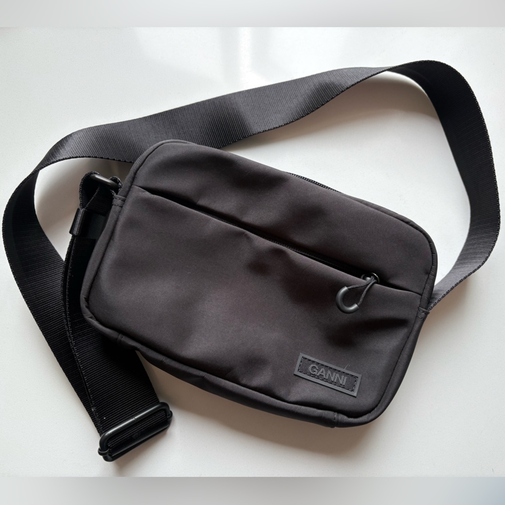 Ganni Black Belt Bag with Minimalist Design